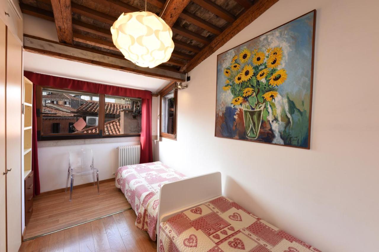 Bellissima Casa Vicino Biennale Grande Terrazza ! Appartement Venetië Buitenkant foto